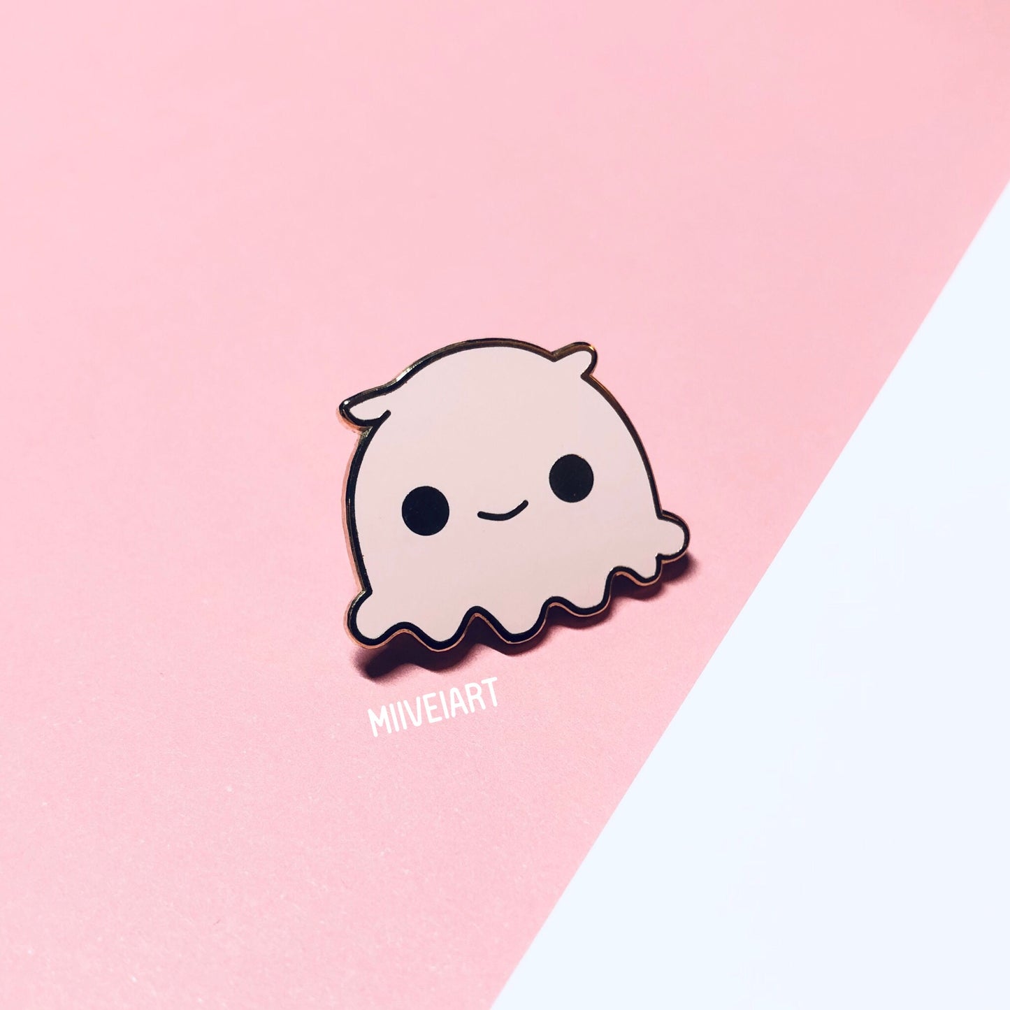 Tiny Dumbo Octo Enamel Pin 1"